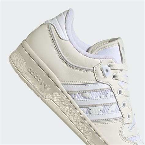 adidas Women's Rivalry Low Sneaker 